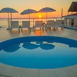 Pecic Hotel 4*