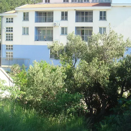 Hotel Pecic Gradac (Split-Dalmatia)