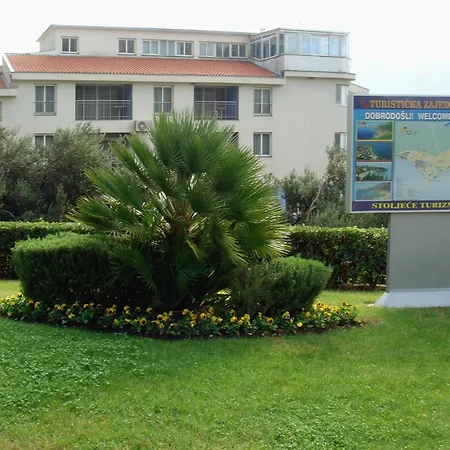 Hotel Pecic 4*