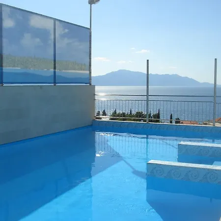 Hotel Pecic Gradac (Split-Dalmatia)