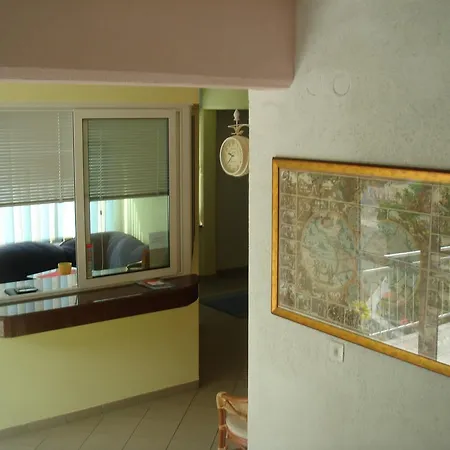 Hotel Pecic Gradac (Split-Dalmatia)