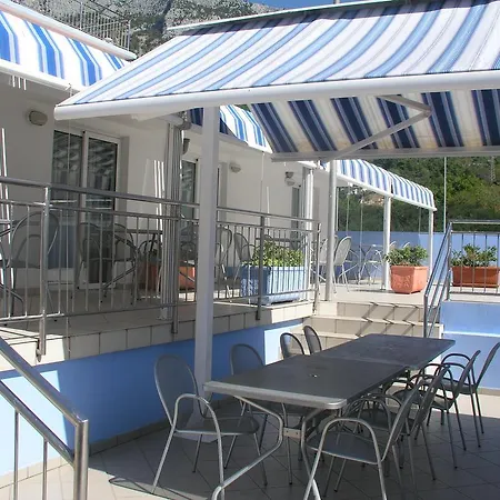 Pecic Hotel Gradac (Split-Dalmatia)