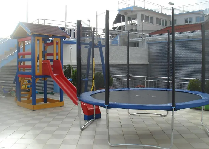 Hotel Pecic Gradac (Split-Dalmatia)