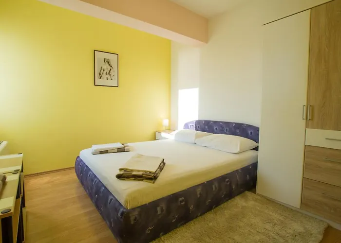 Pecic Gradac (Split-Dalmatia)