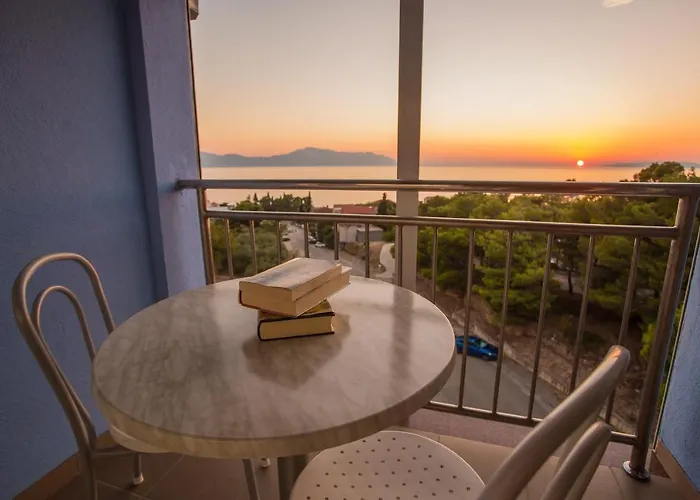 Pecic 4* Gradac (Split-Dalmatia)